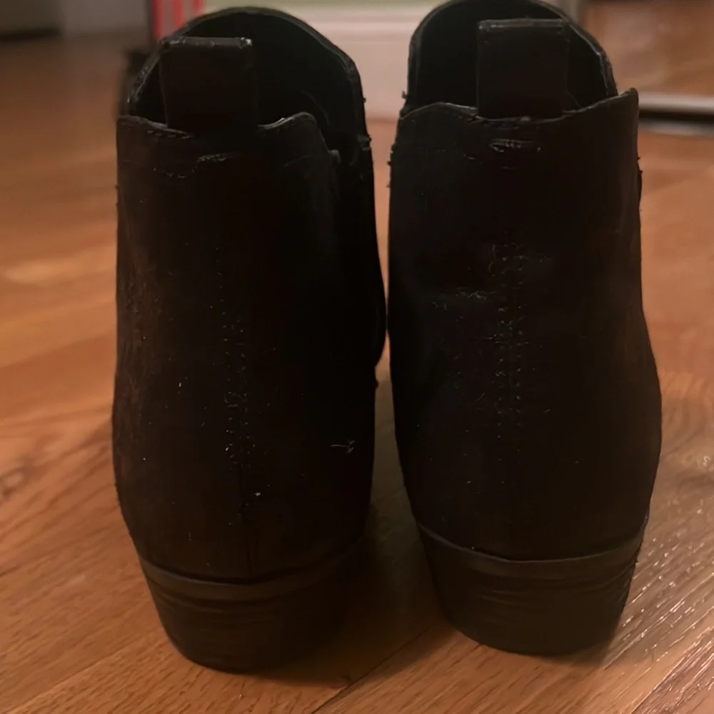 WOMENS BLACK DISTRESSED CHELSEA BOOTS SIZE 10M - Picture 6 of 6